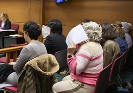 Absuelven a los 21 encausados por concentrarse y rezar frente a una clínica abortista en Vitoria