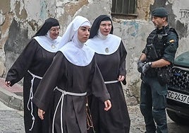 Las exmonjas de Belorado de camino a la vista del juicio verbal de desahucio el pasado julio