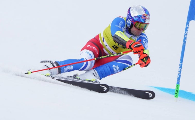 Imagen principal - Los grandes campeones europeos han vestido Colmar.