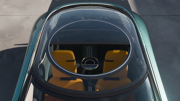 Llama la atención su techo de cristal redondeado que recuerda al del Stratos