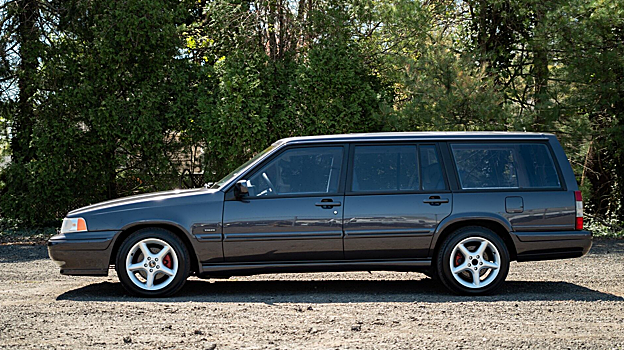 Este modelo se lo regaló, en 2007, su equipo de carreras