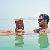 ¿Cómo saber si tu crema solar está caducada?