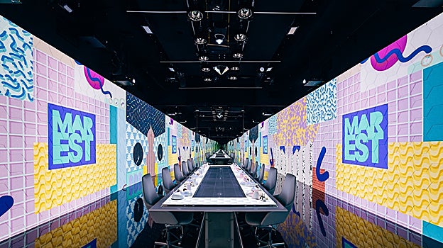 Antonyo Marest en Sublimotion durante el postre