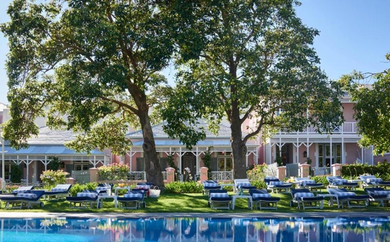 Imagen principal - Belmond Mount Nelson es un hotel colonial situado en Ciudad del Cabo, en Sudáfrica. 