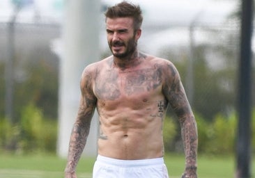 Así debes cuidar tus tatuajes en verano para evitar que se estropeen