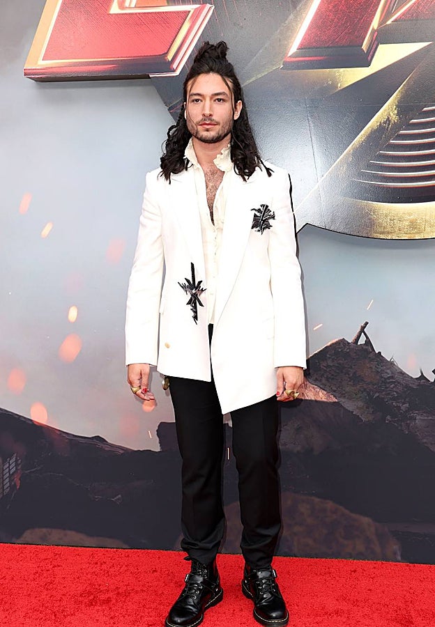 Ezra Miller en el estreno de The Flash