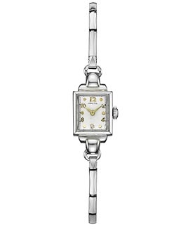 Imagen secundaria 2 - El protagonista de la película, Cillian Murphy llevó un Cushion B, un Endicott y un Lexington. El general Leslie Groves (interpretado por Mat Damon) lució un Piping Rock, y Kitty Oppenheimer, interpretada por Emily Blunt, luce un Lady Hamilton A-2 de oro de 14 quilates.