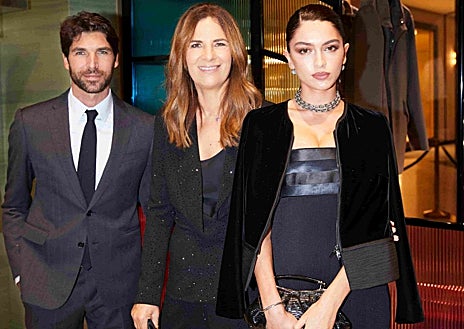 Imagen secundaria 1 - Roberta Armani en Madrid con Feliciano López y Sandra Gago, Lucía y Cayetano Rivera y Miguel Ángel Silvestre.