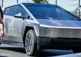 Así es el Tesla Cybertruck, la camioneta futurista de Elon Musk
