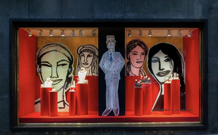 Imagen principal - Escaparate con ilustraciones de Óscar Mariné y los relojes conmemorativos creados por Grassy en colaboración con Moritz Grossmann y Nomos