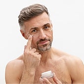 Por qué la cafeína se usa tanto en cosmética