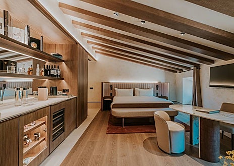 Imagen secundaria 1 - El hotel cinco estrellas Mas d'en Bruno está en el corazón del Priorat.