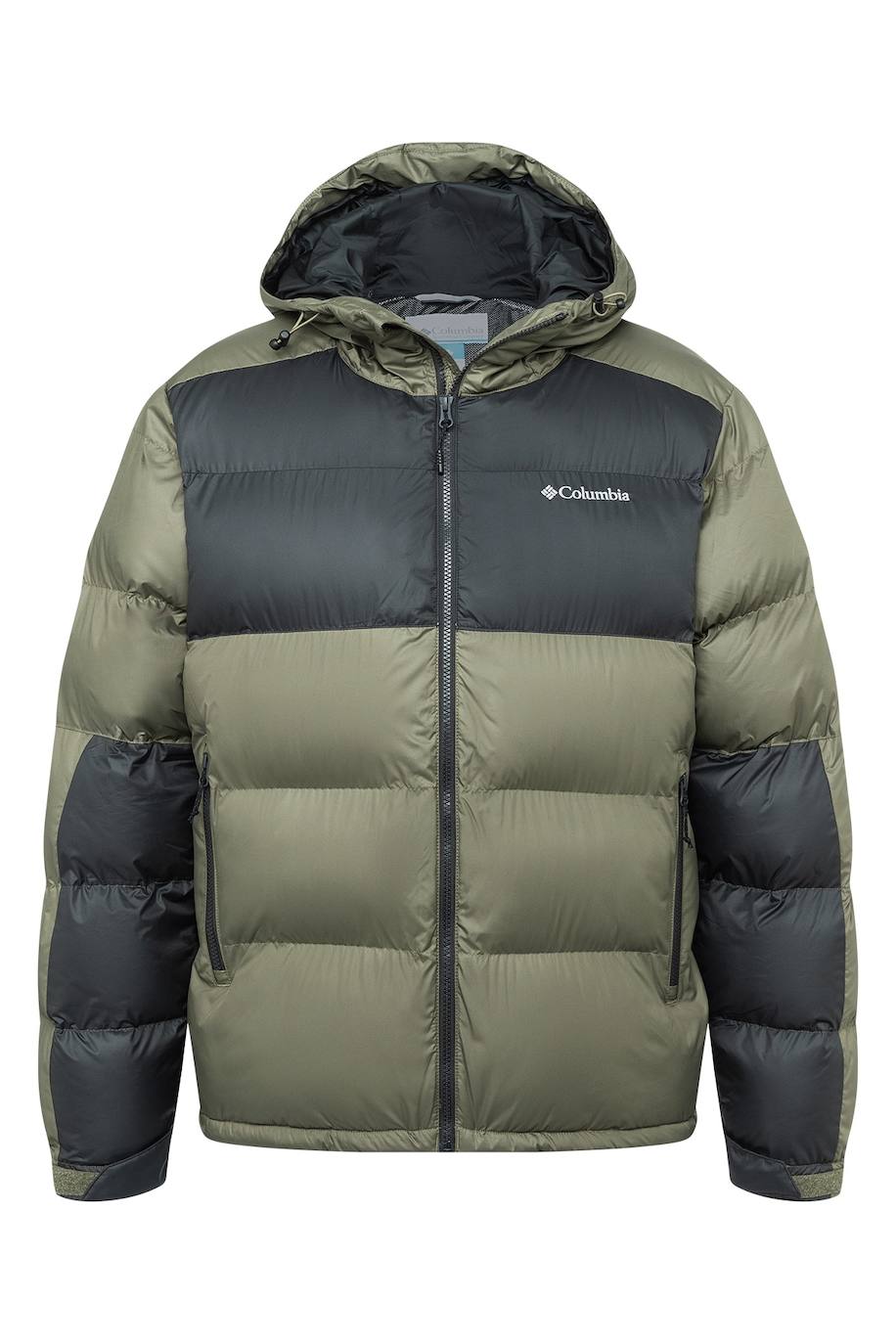 Un abrigo nunca viene mal y Columbia es una marca conocida por su calidad a la hora de proteger del frío. Esta chaqueta acolchada con capucha Pike Lake™ II es una prenda ideal para el aire libre, pero con un toque de estilo urbano con forro termorreflectante Omni-Heat™ Infinity y aislamiento de poliéster 100 % reciclado para proporcionar el grado óptimo de calor. La capucha, los puños y el dobladillo ajustables permiten retener el calor en el interior y evitan que entre el frío. Precio: 180 euros
