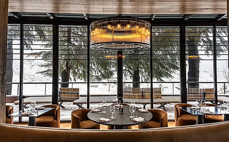 Imagen principal - El restaurante Maribel's, así como el spa recién inaugurado, completan la oferta de este hotel boutique de montaña. 