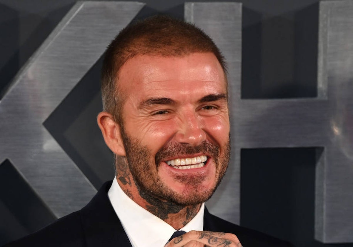 Lucir unos dientes blancos y perfectos, como los de David Beckham, se ha convertido en una auténtica obsesión para muchas personas, que se conoce como blancorexia