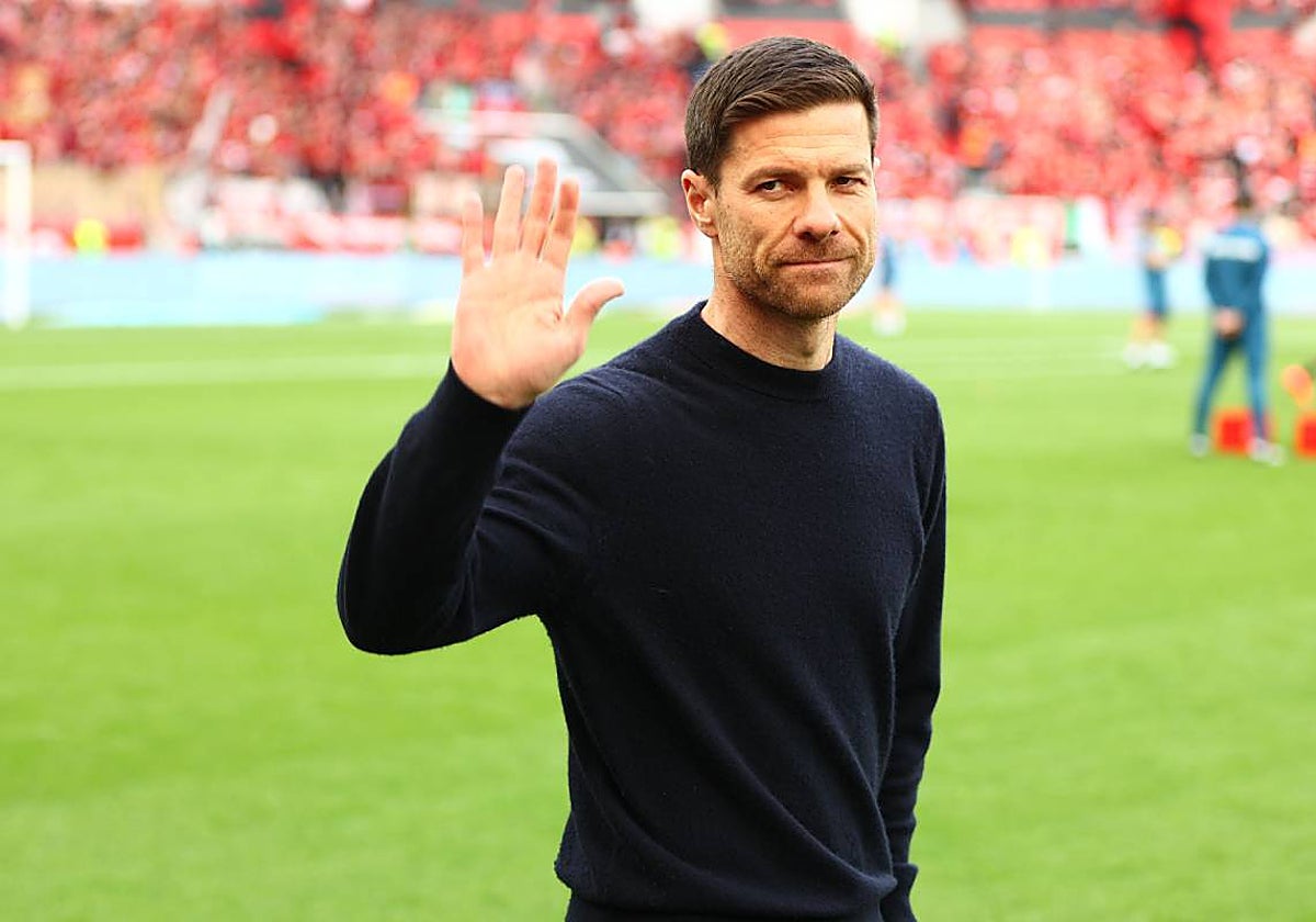 El entrenador Xabi Alonso