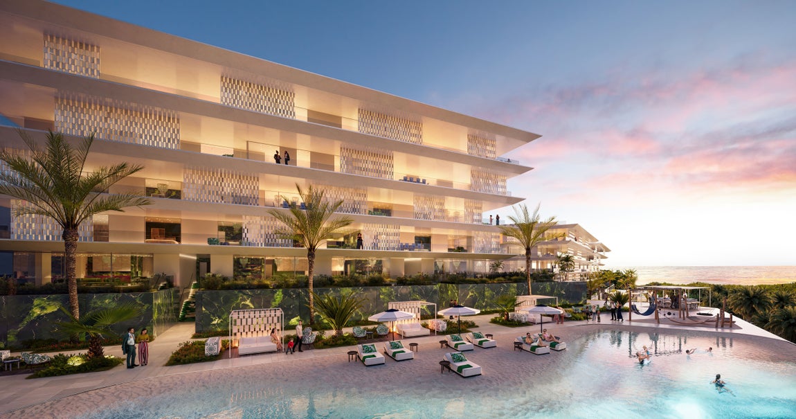 Tal y como ambas compañías pudieron adelantar en la presentación del proyecto, algunas de las principales características de estos apartamentos de lujo serán los dormitorios principales con vestidores y baños privados con vistas al mar; salas de masaje y maquillaje; amplios salones y comedores que se abren a espacios exteriores privados con vistas a la costa.