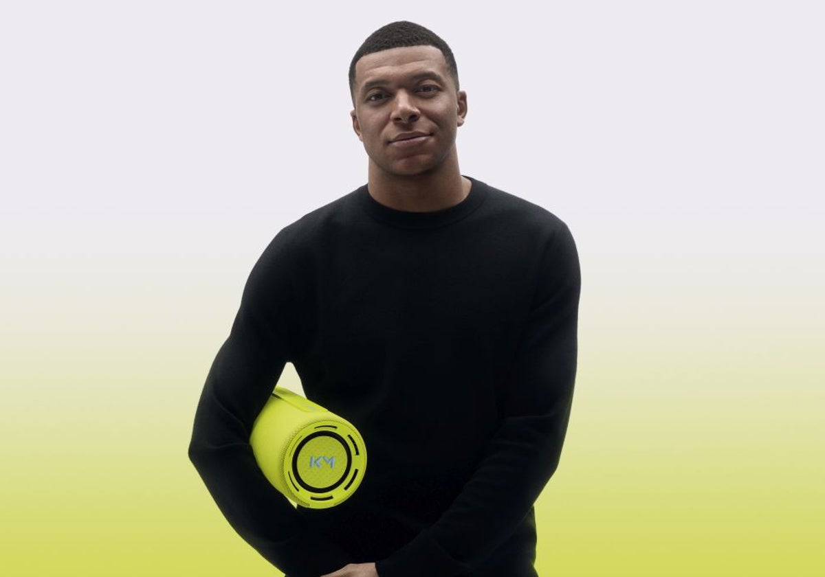 Kylian Mbappé se alía con Loewe para lanzar un altavoz de lujo