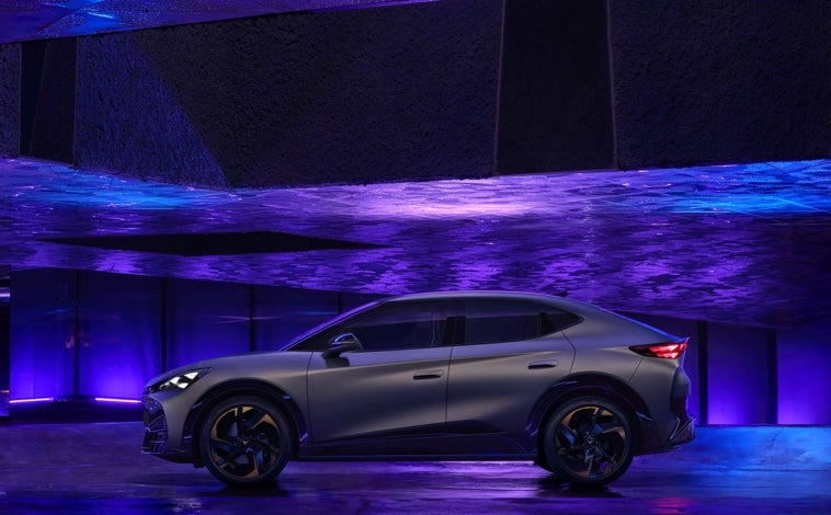 Imagen principal - Detalles exteriores del nuevo Cupra Tavascan