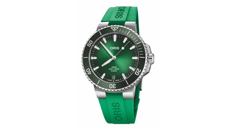 Aquis Date Calibre 400 43,50 mm de Oris con esfera verde.