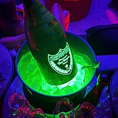 Vendida en Marbella la botella premium de champagne más cara de la historia por 50.000 euros