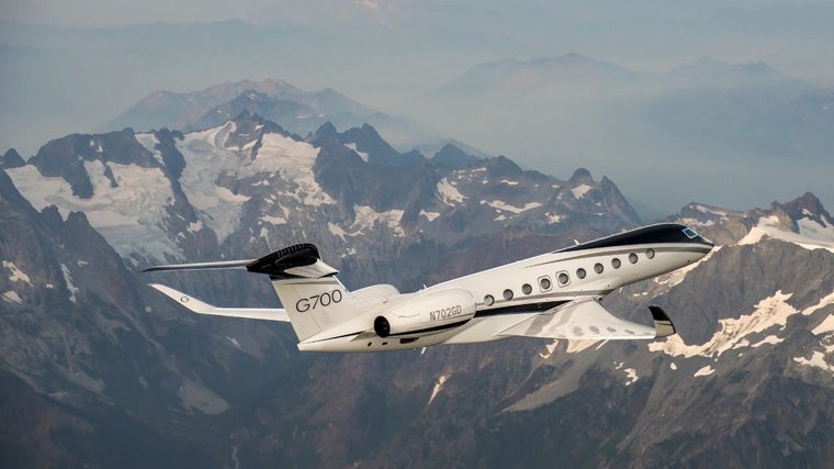 El nuevo avión privado de Jeff Bezos: 72 millones de dólares y motores Rolls-Royce