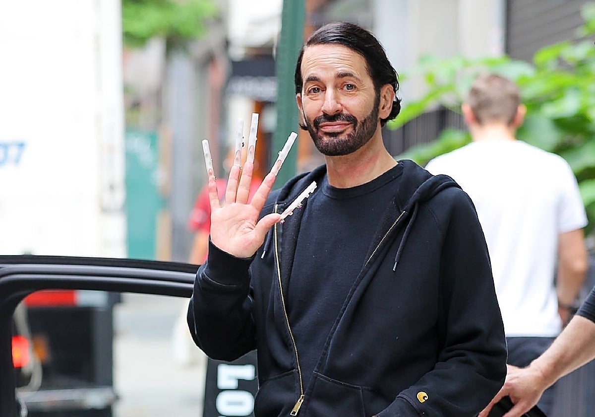 Marc Jacbos, influencers de las manicuras más extravagantes.