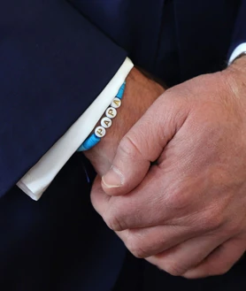 Secondary image 2 - Prince William's bead bracelet with the word PAPA