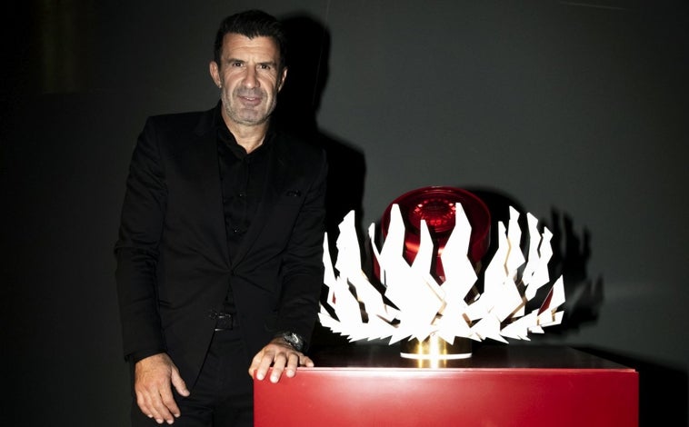 Imagen principal - Luis Figo: «Ser competitivo y tener pasión por lo que hago han sido las claves de mi éxito»