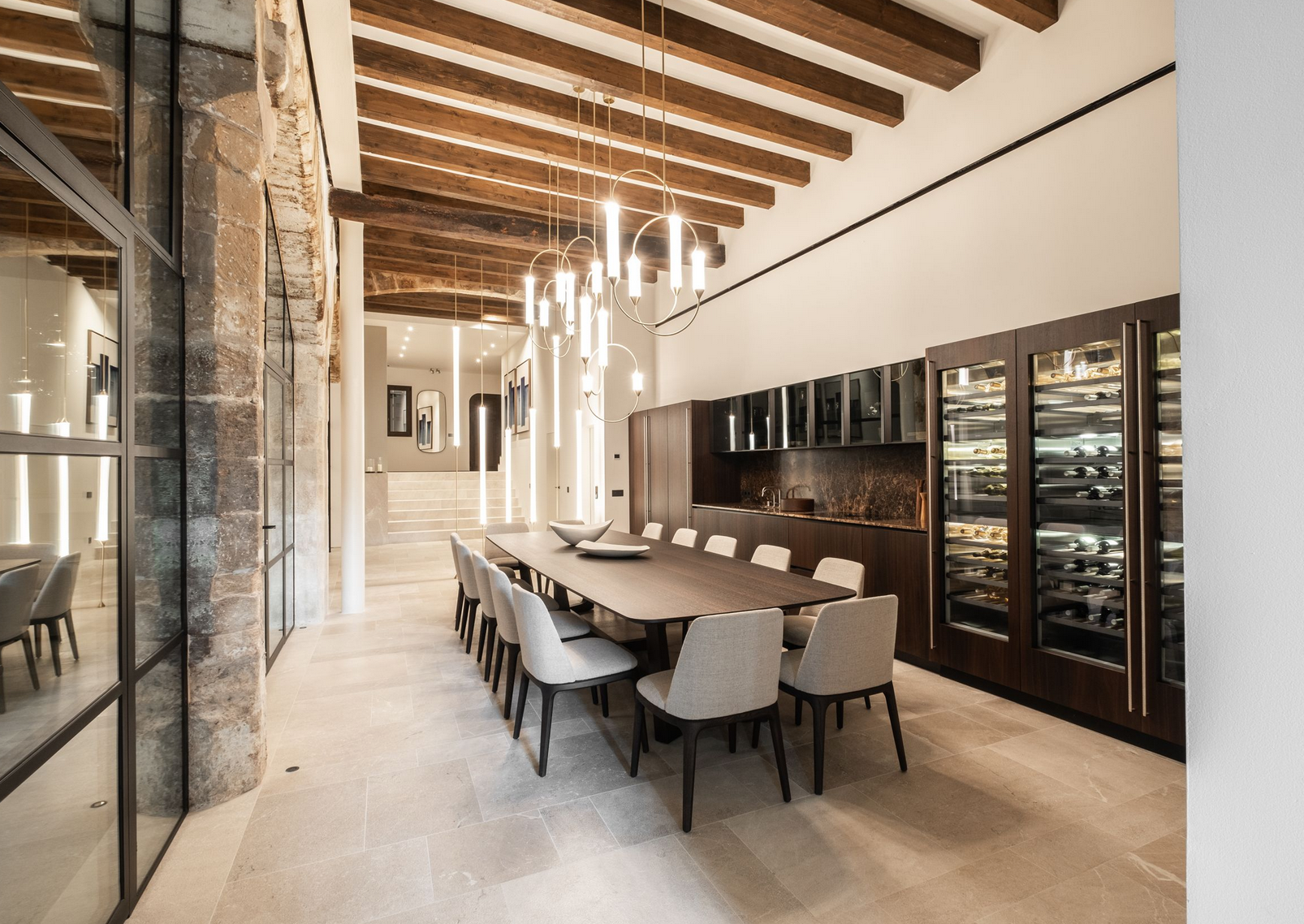 En total, la vivienda cuenta con cuatro plantas y con 792 metros cuadrados de espacio habitable