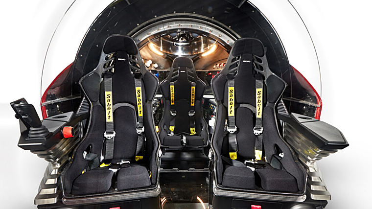 Este submarino puede acomodar hasta tres pasajeros