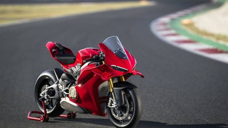 Ducati Panigale V4 2025