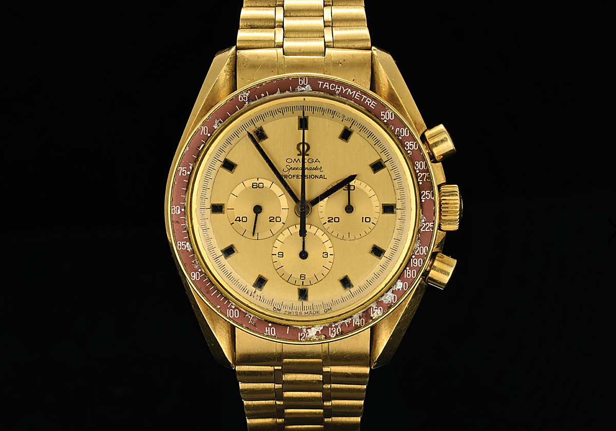 Así es el reloj de oro maizo de Neil Armstrong que se subasta este mes