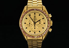 A subasta un reloj de Neil Armstrong que podría alcanzar los 2 millones