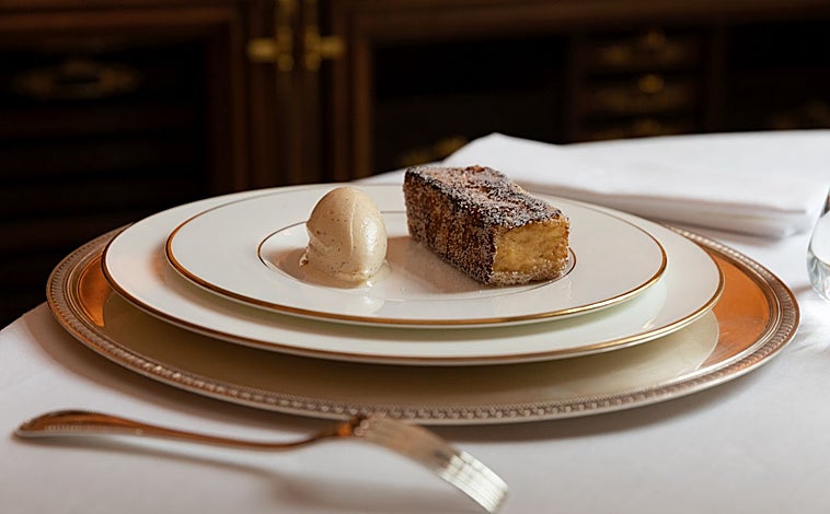 Imagen principal - La torrija del hotel Santo Mauro