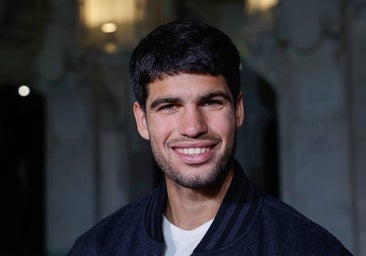 «A la manera» de Carlos Alcaraz: una vida sin los grandes lujos de superestrella del deporte