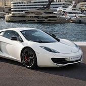 Los McLaren de Button y Hamilton que podrían venderse por 400.000 euros en una subasta