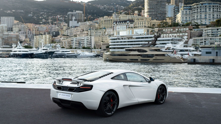 Este es el segundo McLaren MP4-12C de Jenson Button