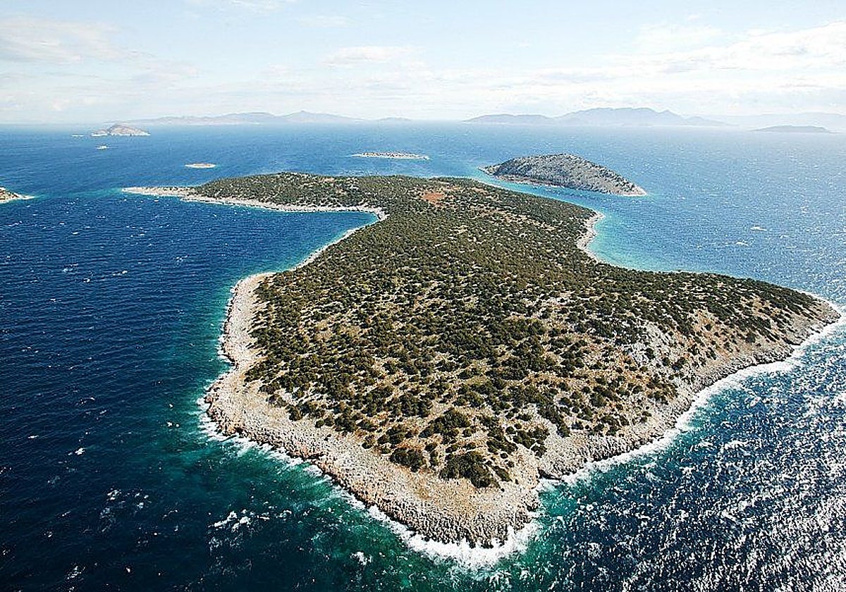 La isla griega Hagios Tomás.