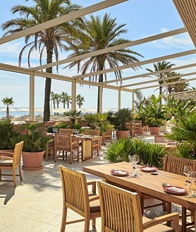 Imagen secundaria 2 - Desde el beach club, al Tempus Bar y el restaurante D.O. 