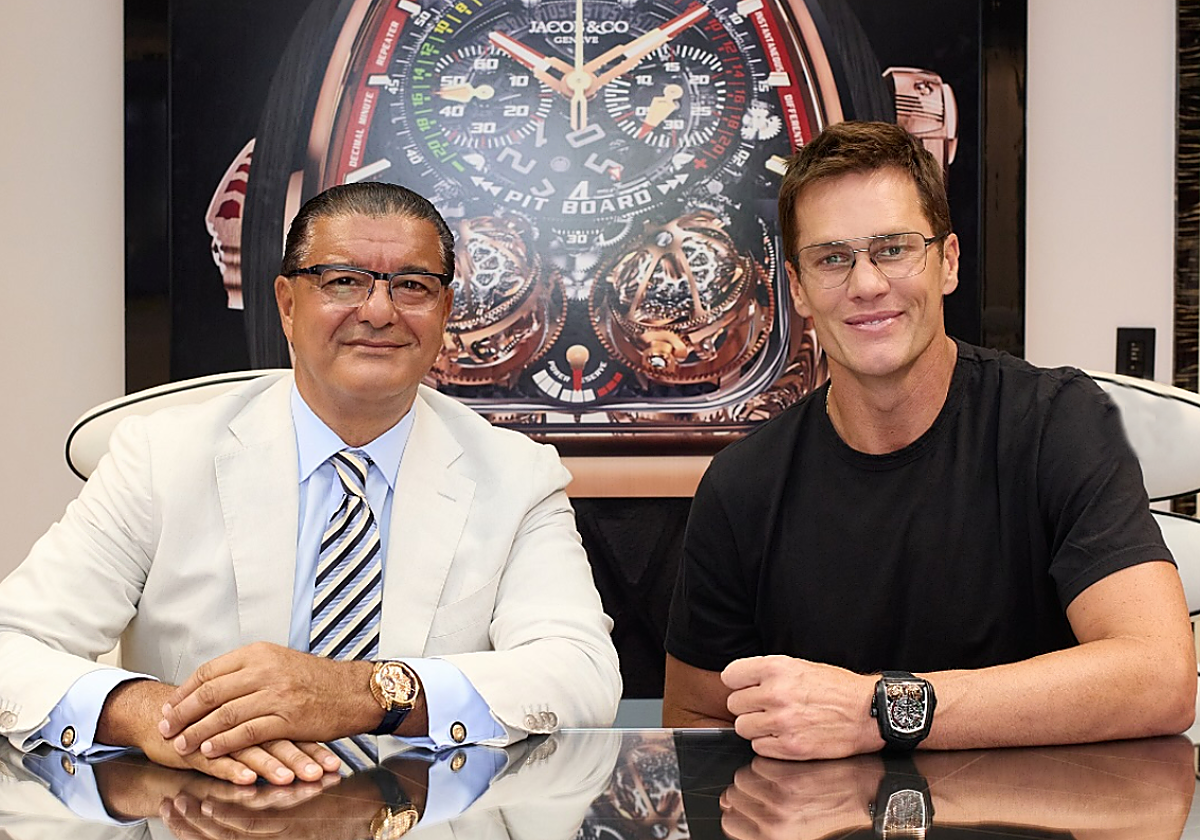 Tom Brady y Jacob Arabo presentaron juntos este reloj de lujo único en el mundo