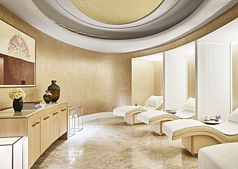 Imagen secundaria 1 - Más de diez planes para disfrutar de un verano de lujo en Madrid