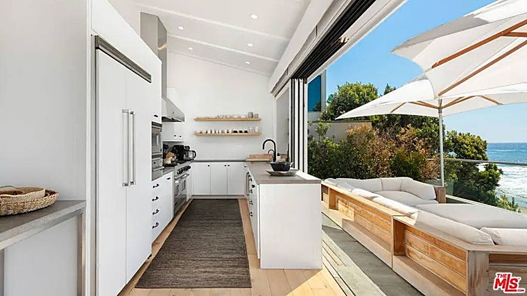 Cocina de la casa que pone a la venta Dicaprio