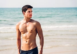 Cómo alargar el bronceado del verano: desde el cuidado de la piel a la alimentación