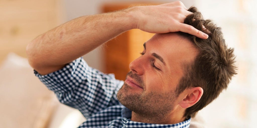 Por qué el pelo se cae más después del verano y cómo evitarlo