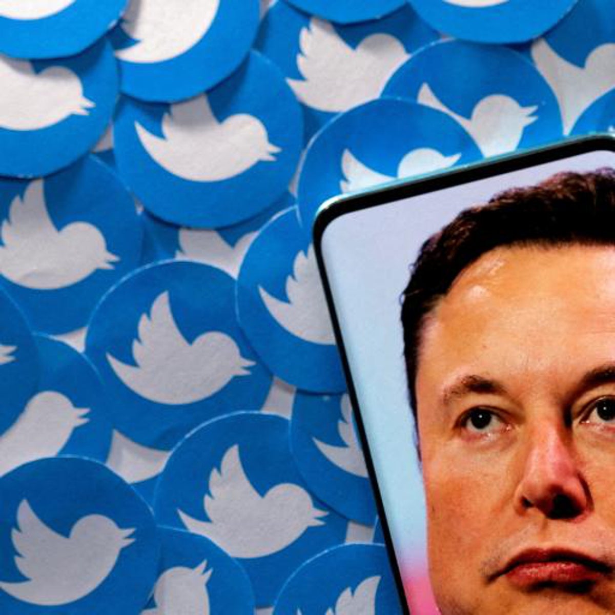 Las razones por las que Elon Musk está obligado a comprar Twitter, según la red social