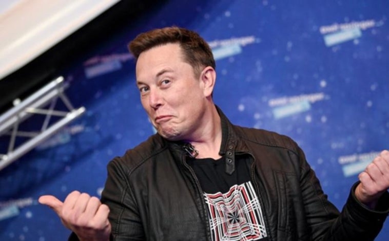 Revolución en Twitter: Elon Musk quiere cobrar a las cuentas verificadas