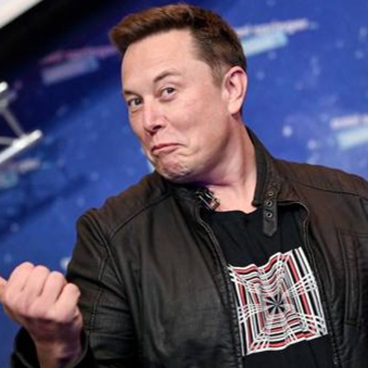 Elon Musk restablece las cuentas de Twitter suspendidas de algunos periodistas