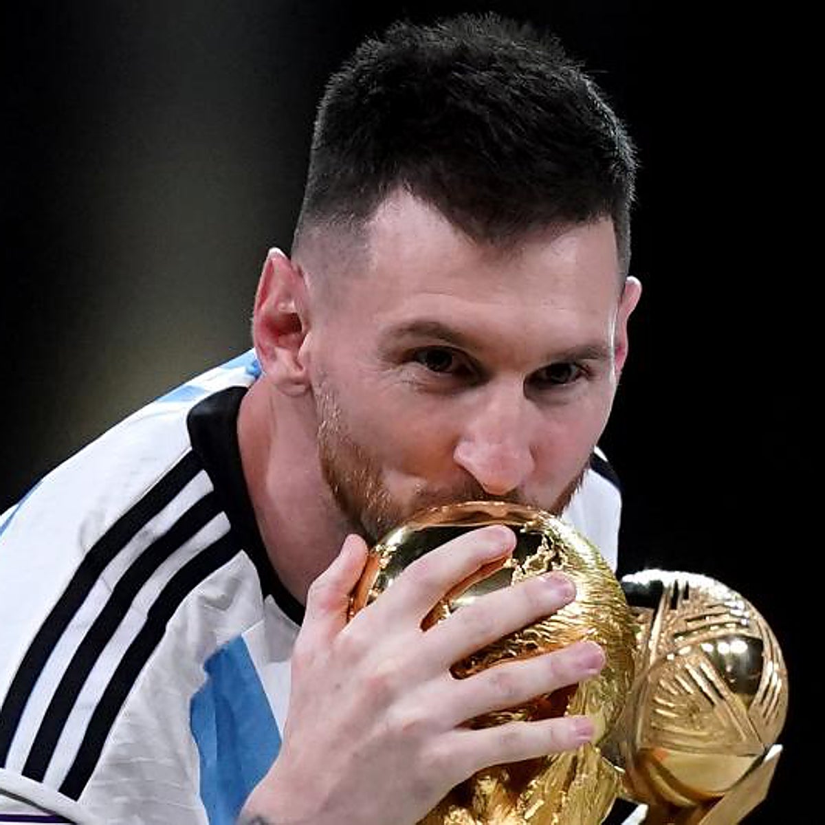 Leo Messi bate récord de 'me gusta' en Instagram después de ganar el Mundial