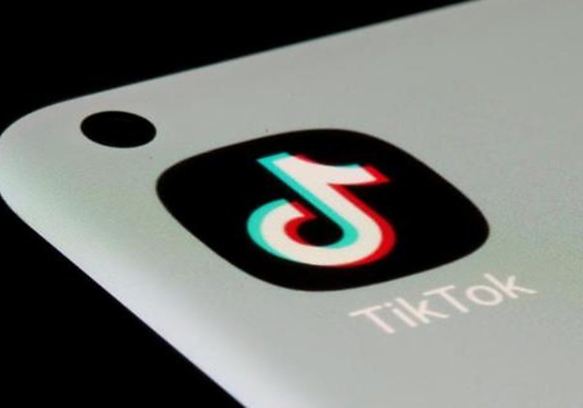 Los impactantes y polémicos filtros de TikTok que te cambian la cara por completo